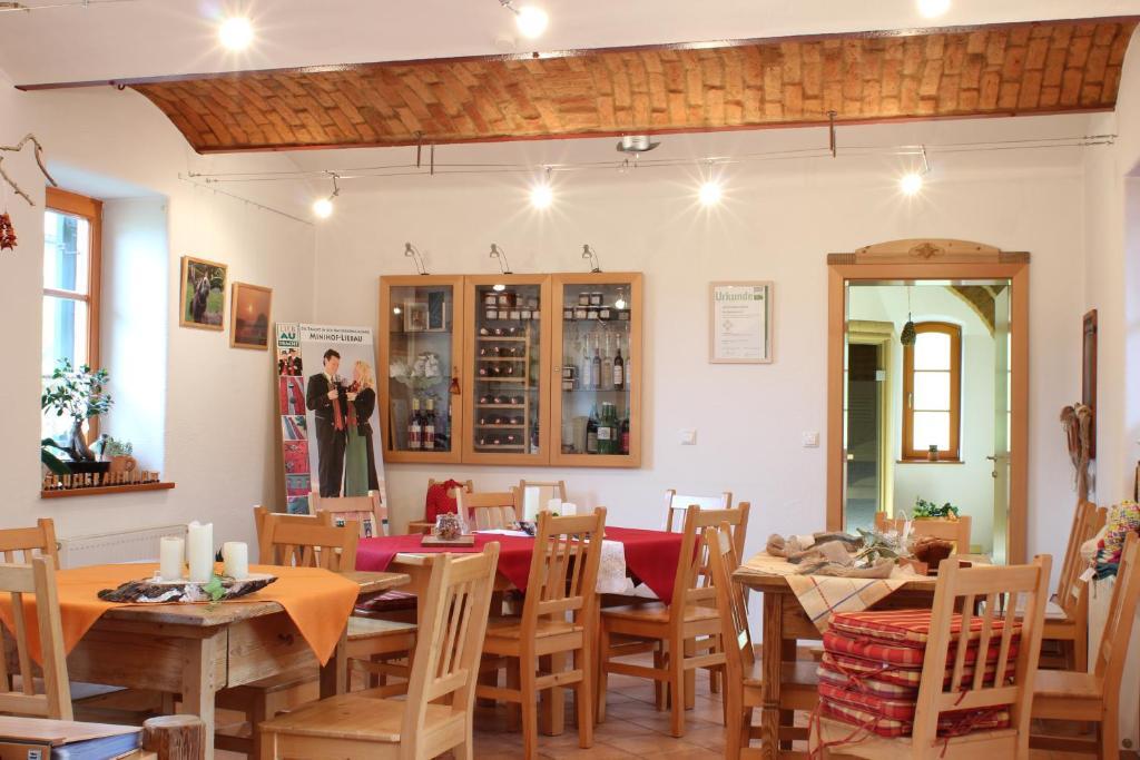 Buchgrabenhof Apartment Windisch Minihof Ngoại thất bức ảnh
